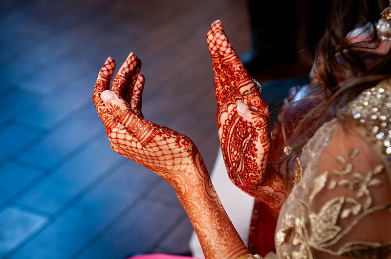 Henna hands at Hindu Sangeet